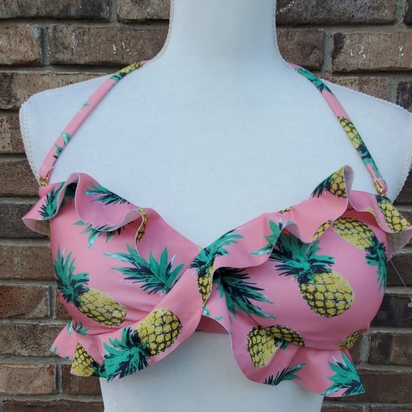 Wildfox pineapple bandeau ruffle bikini top    - Picture 4 of 6